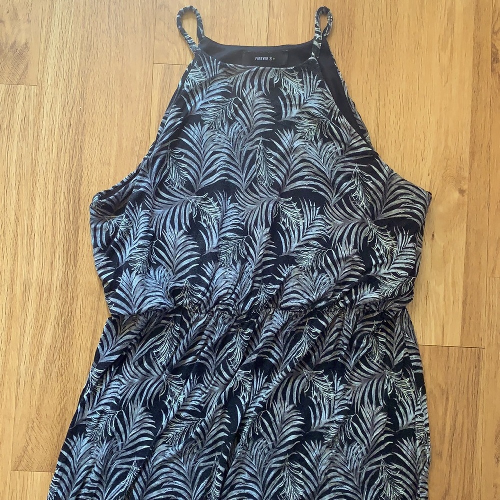 Forever 21 Printed Halter Neck Maxi Dress • 1X